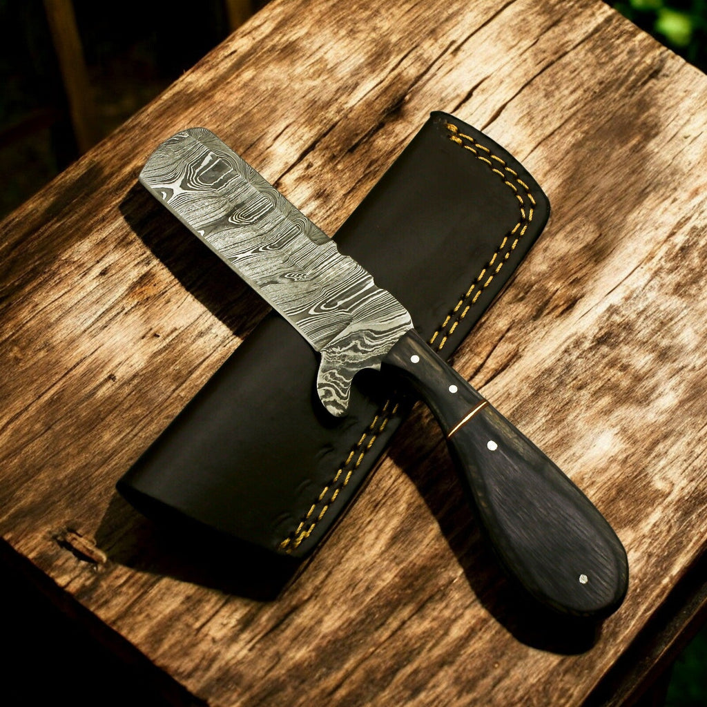 Custom Handmade Bull Cutter Knife – Damascus Steel, 8”