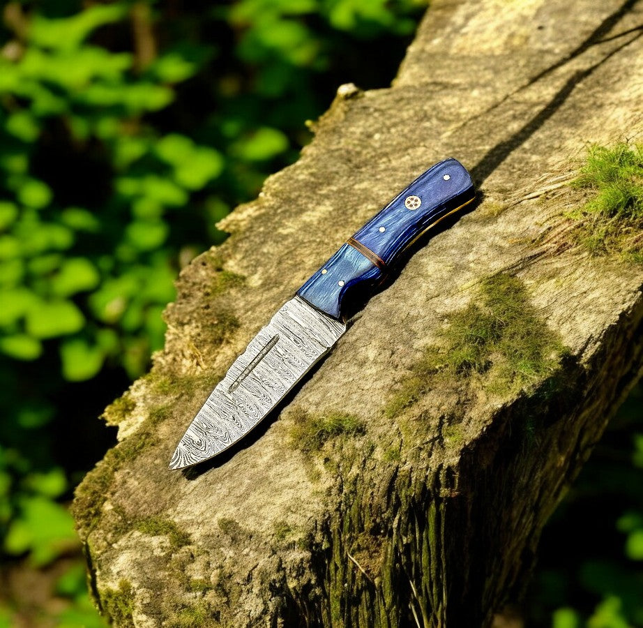Custom Handmade Damascus Hunting Knife – Exotic Wood Handle